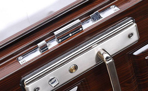 南川24小时上门开锁公司